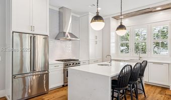 424 Corley St, Bluffton, SC 29910