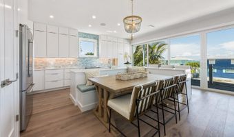 870 N SHORE Dr, Anna Maria, FL 34216