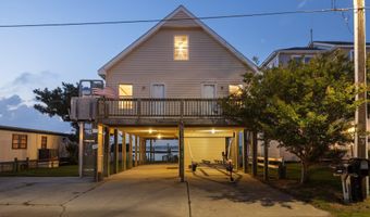 241 Moonlight Dr, Atlantic Beach, NC 28512