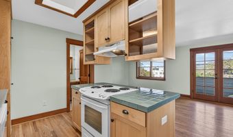 19 Gresham St, Ashland, OR 97520