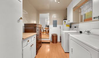 2617 FULTON St, Albany, OR 97322