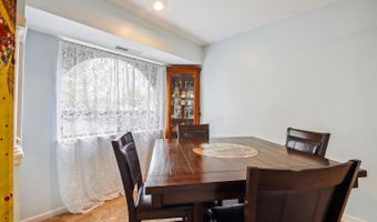 21 SILVERWOOD Cir #4, Annapolis, MD 21403