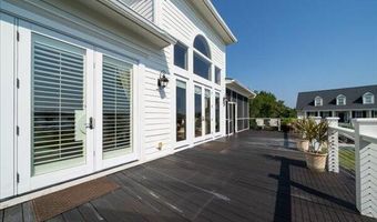 1531 Murphys Island Ct, Awendaw, SC 29429