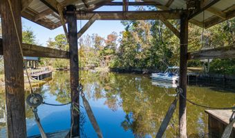 12053 Motsie Cir, Biloxi, MS 39532