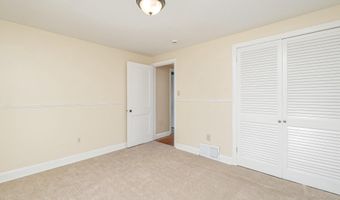 406 FORD St, Aberdeen, MD 21001