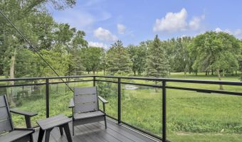 244 HWY 71 D22, Arnolds Park, IA 51331