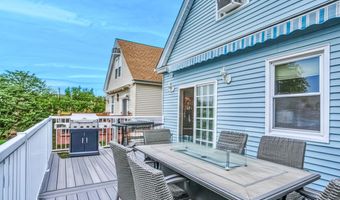 54 W 4TH St, Bayonne, NJ 07002