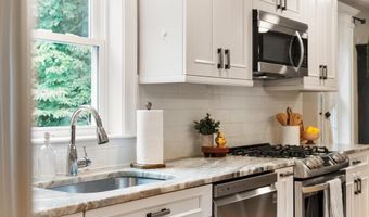 171 Depot Rd, Boxborough, MA 01719