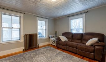 107 Ferry Rd, Chelsea, ME 04330