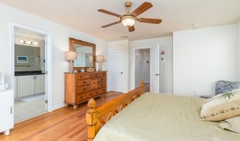 11200 SEABISCUIT Ln 101, Berlin, MD 21811