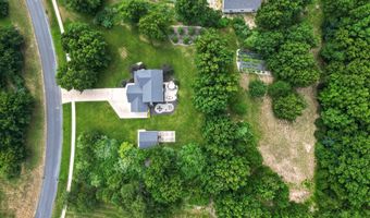 8059 Buttrick Ridge Trl SE, Alto, MI 49302