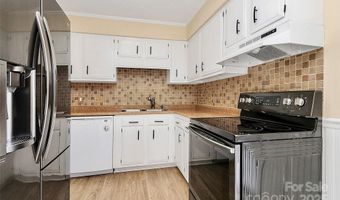 4500 Central Ave B, Charlotte, NC 28205