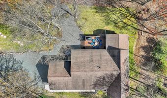 42 Ottomanelli Dr, Albrightsville, PA 18210
