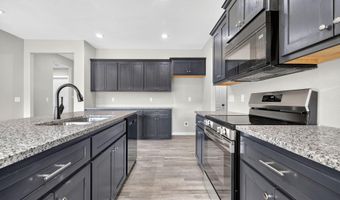 419 Beavertail Rd, Ash Grove, MO 65604