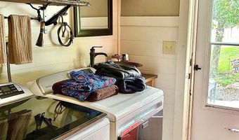 290 WOODS Rd, Abbottstown, PA 17301