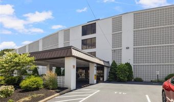 143 Hoffman Ave 205, Cranston, RI 02920