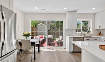 6609 MORNING VIEW Ct, Alexandria, VA 22315