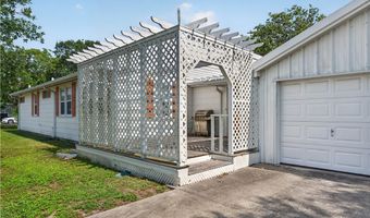 406 Fred Ave, Agua Dulce, TX 78330