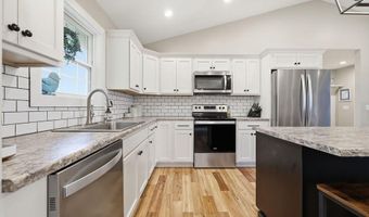 342 John Purdom Dr, Almo, KY 42020