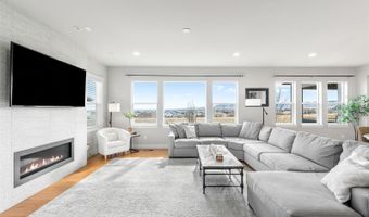 17786 W 86th Ln, Arvada, CO 80007