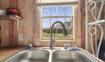 422 Mcduff Dr, Alford, FL 32420