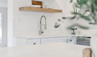 1429 YATES St, Orlando, FL 32804