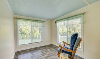 18160 Ridgeview Dr, Abingdon, VA 24211
