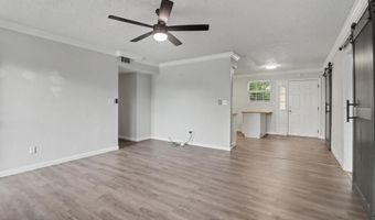 645 Union St, Bay St. Louis, MS 39520