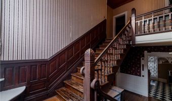 605 Atchison St, Atchison, KS 66002