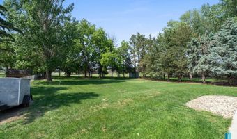 2013 E Sylvan Cir, Brandon, SD 57005