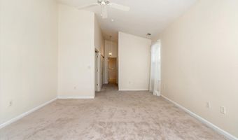 10 POWDERHORN Way, Allentown, NJ 08501