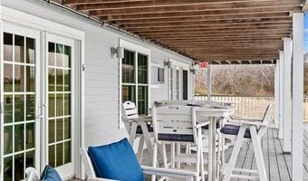 72 W Side Rd 6, Block Island, RI 02807