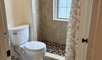 62 Rowsley St 4, Bridgeport, CT 06605