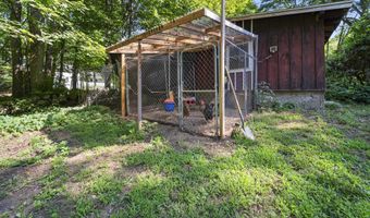 50 Long Hill Rd, Raymond, NH 03077