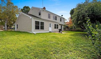 1909 N NICHOLAS St, Appleton, WI 54914