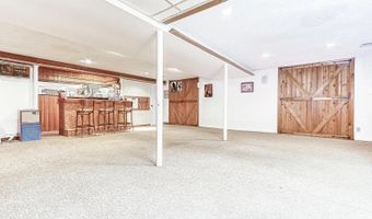 52 Campbell Ave, Airmont, NY 10901