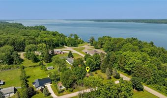 6677 Morningview Dr, Andover, OH 44003