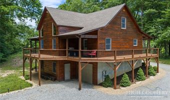 407 Signature Ridge Rd, Banner Elk, NC 28604