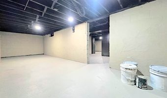1520 N VIOLA St, Appleton, WI 54915