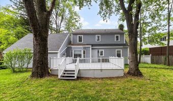 42 Pheasant Ridge Dr, Albany, NY 12211