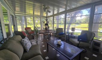 133 HAMPTON Dr E, Auburndale, FL 33823