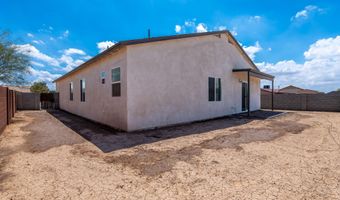 8226 W SWANSEA Dr, Arizona City, AZ 85123