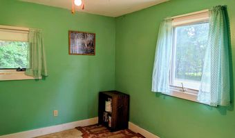 372 River Rd, Avon, ME 04966