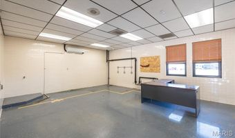 4436 Industrial Dr, Godfrey, IL 62002