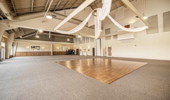 1071 32nd St, Allegan, MI 49010