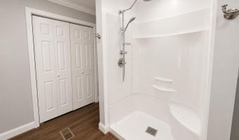 1 LAUREL SPRINGS Rd, Anniston, AL 36207