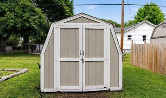 1215 Rosedale St, Alma, MI 48801