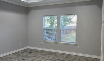 329 N 10th St, Aransas Pass, TX 78336