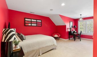 11 Swan Ln 11, Andover, MA 01810