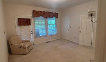905 S Park Ave, Batesville, IN 47006